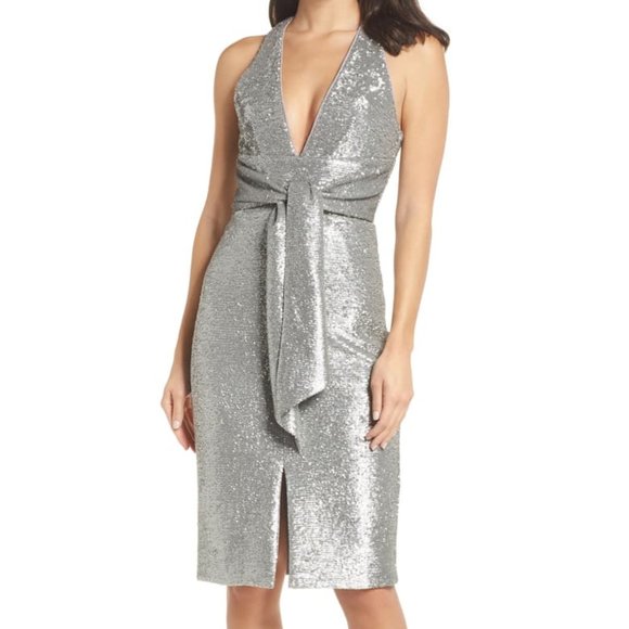 Harlyn Dresses & Skirts - Harlyn Plunge Neck Silver Sequin Dress